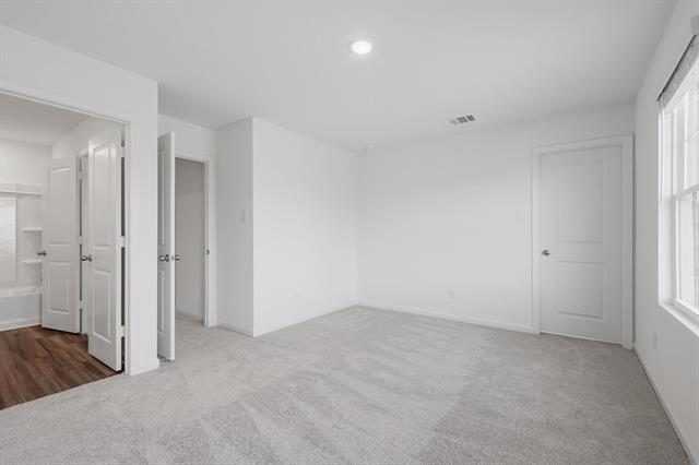 Building Photo - 2018 Prairie Ln