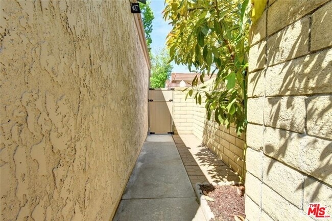Building Photo - 11316 La Have Way