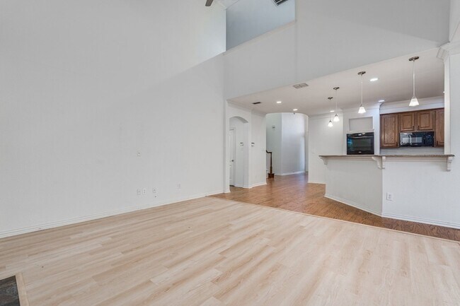 Building Photo - 3829 Bonita Dr