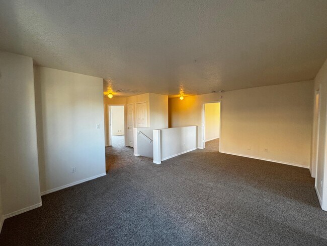 Building Photo - 8300 Bluffs Edge Pl NW