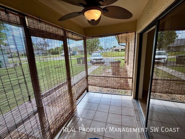 Building Photo - 4407 SW 7th Pl