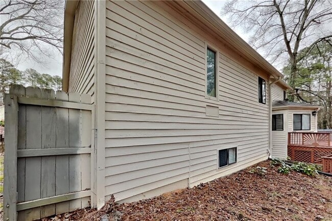 Building Photo - 831 Muirfield Trce