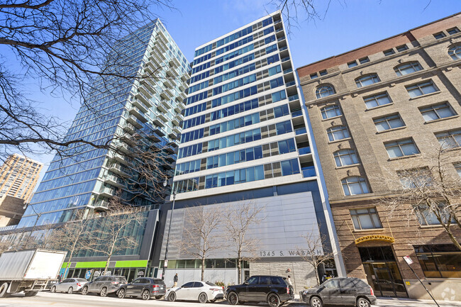 Building Photo - 1345 S Wabash Ave