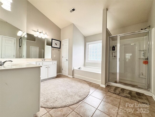 Building Photo - 10031 Glenburn Ln