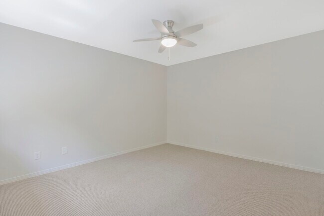 Building Photo - 4221 Brookside Dr