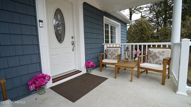 Building Photo - 65 Hurleys Ln