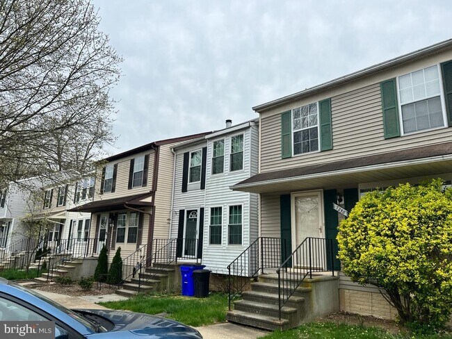 Building Photo - 7260 Procopio Cir