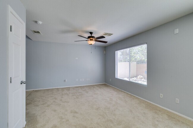 Building Photo - 8433 Spencer Canyon St