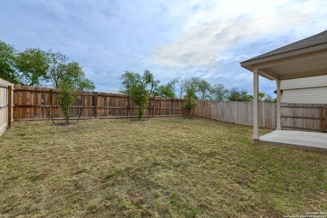 Building Photo - 3931 Somers Crest