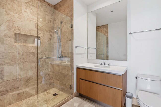 Building Photo - 363 E Wacker Dr