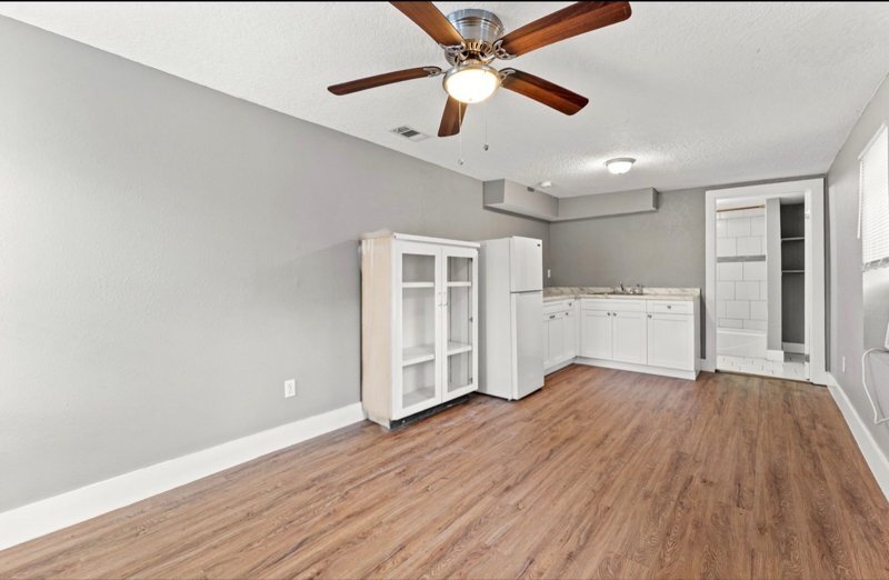 Building Photo - 2150 Morehouse Rd