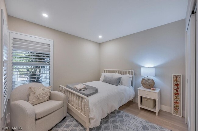 Building Photo - 6371 Pelican Bay Blvd