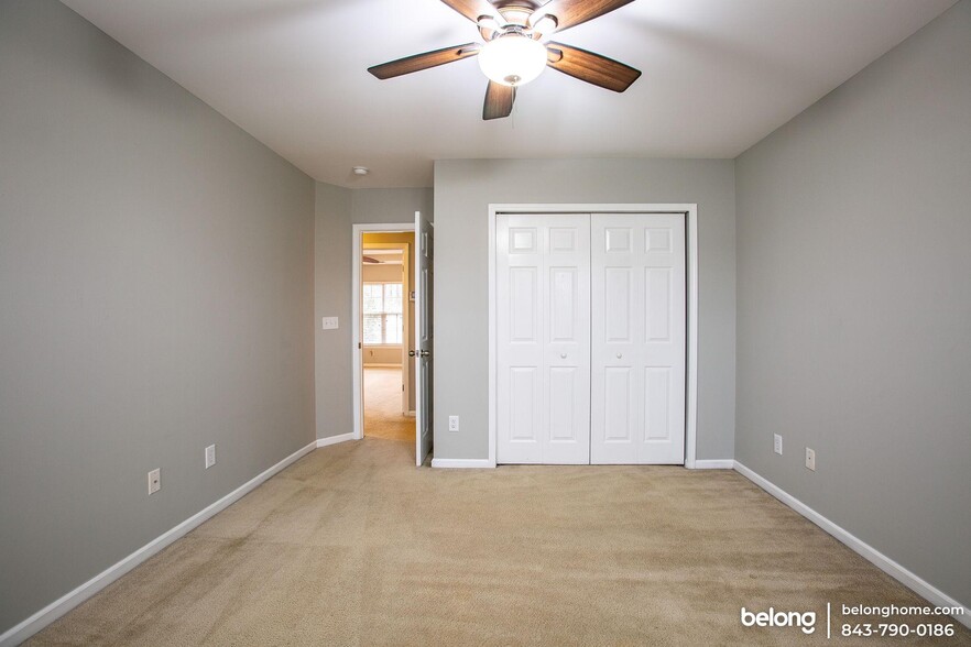 Building Photo - 113 Roadster Row