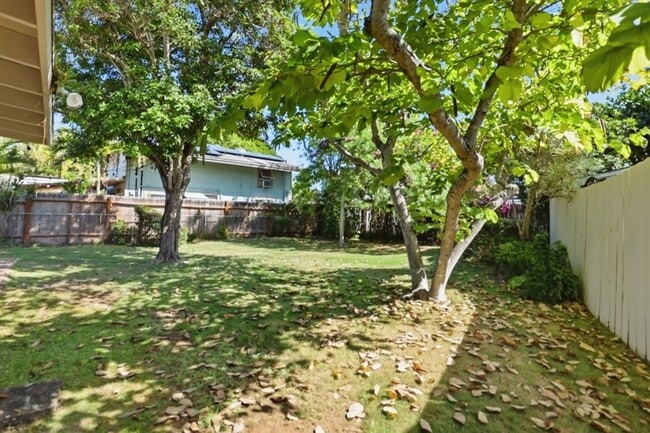 Building Photo - Fantastic 3 Bedroom, 2 Bath in Kailua