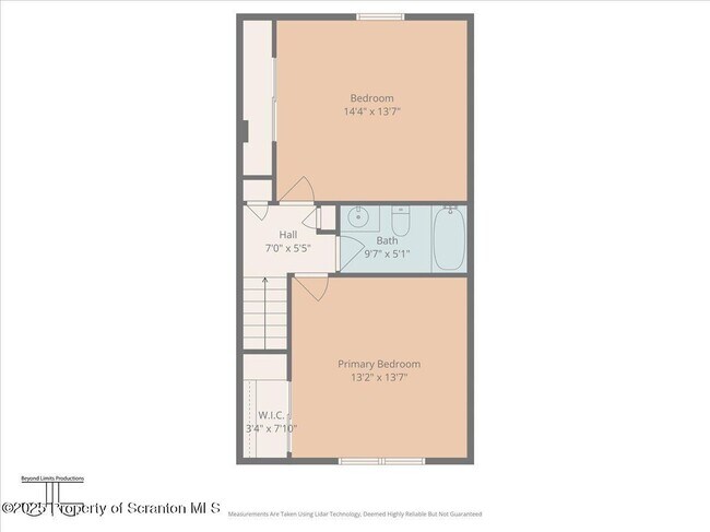 Building Photo - 1273 Chateau Dr