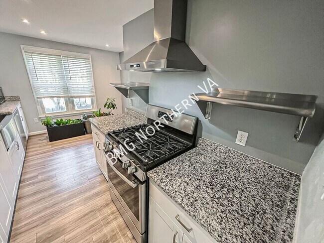 Building Photo - 14416 Black Horse Ct