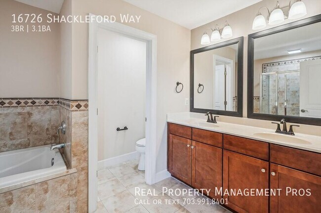 Building Photo - 16726 Shackleford Way