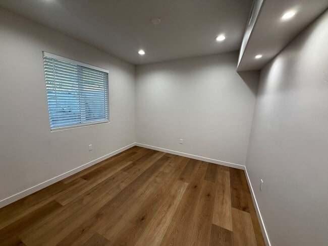 Building Photo - BRAND NEW BUILD 4BR/2.5BA Home in LAKESIDE available FOR RENT w/ RV parking and attached garage!