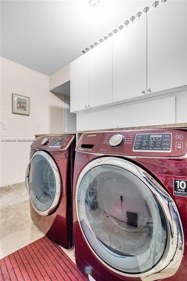 Building Photo - 16453 SW 97th St