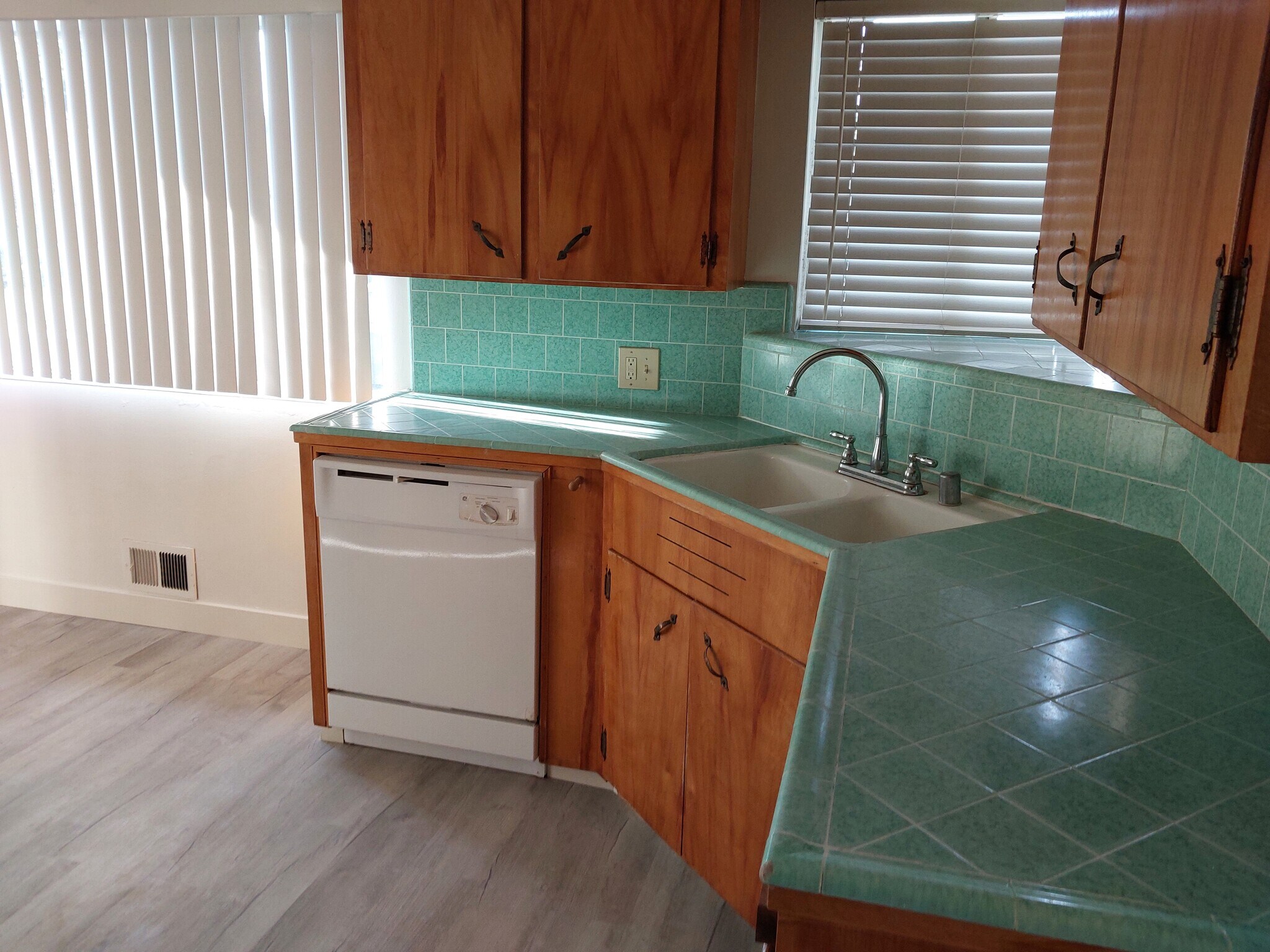 Building Photo - 1015 Williams Way