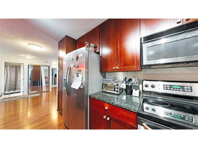 Building Photo - 3131 Excelsior Blvd