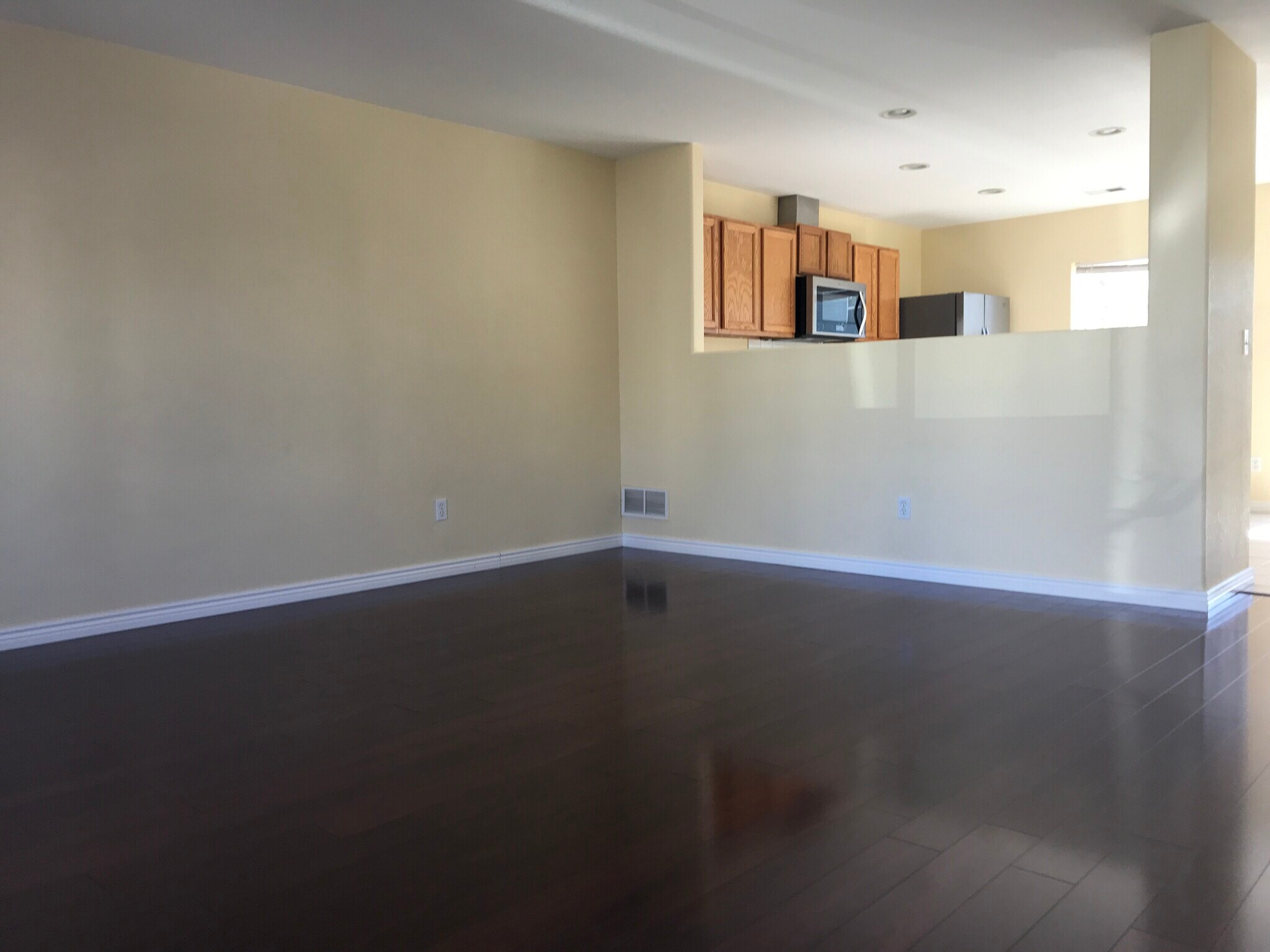 Building Photo - 3314 Warren Farm Dr