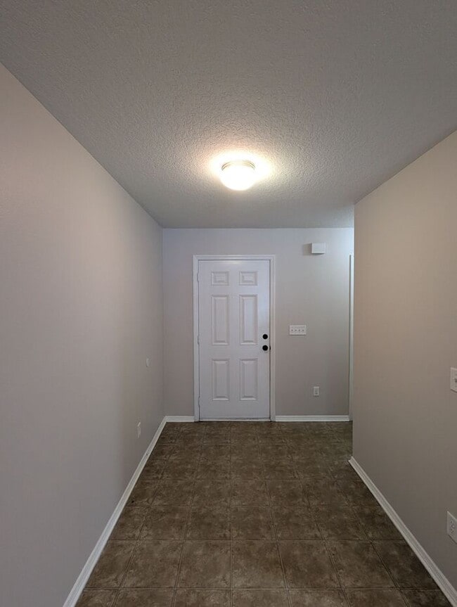 Building Photo - 277 Michelangelo Pl