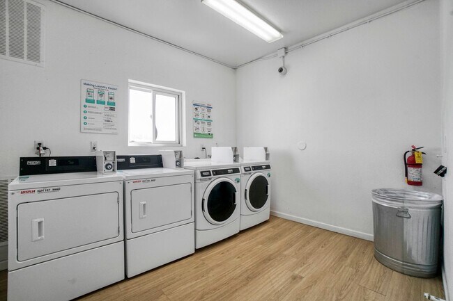 Floorplan - Highland Villa Apartments