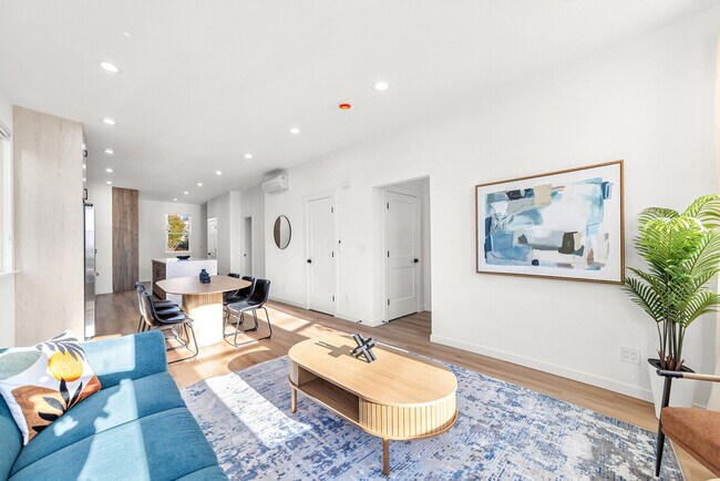 Building Photo - 1400 Martin Luther King Jr Way S