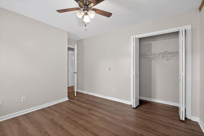 Building Photo - 1186 Stixfield Ct