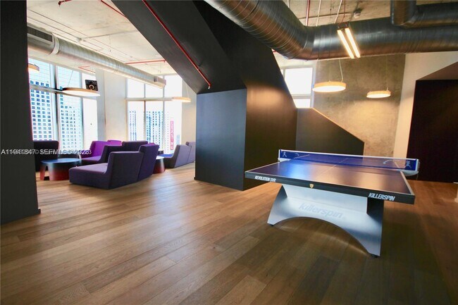 Building Photo - 151 SE 1st St