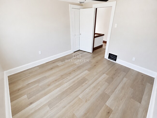Building Photo - 2078 18th St SW