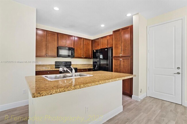 Building Photo - 4665 Windmill Ln