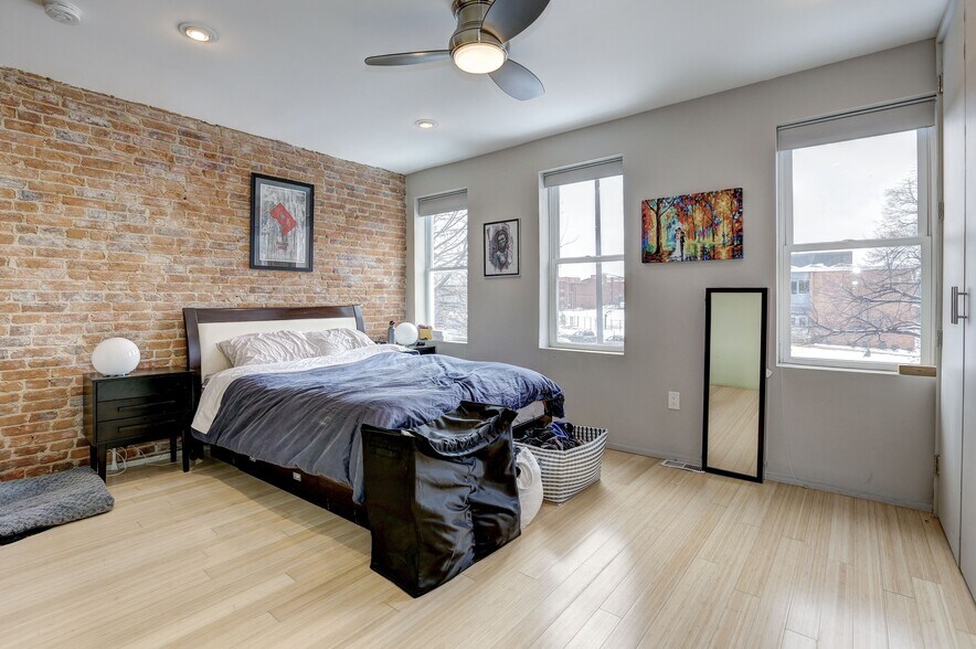 Building Photo - 1745 11th St NW