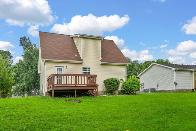 Building Photo - 3 Bedroom Pet friendly Home For Rent Near ...