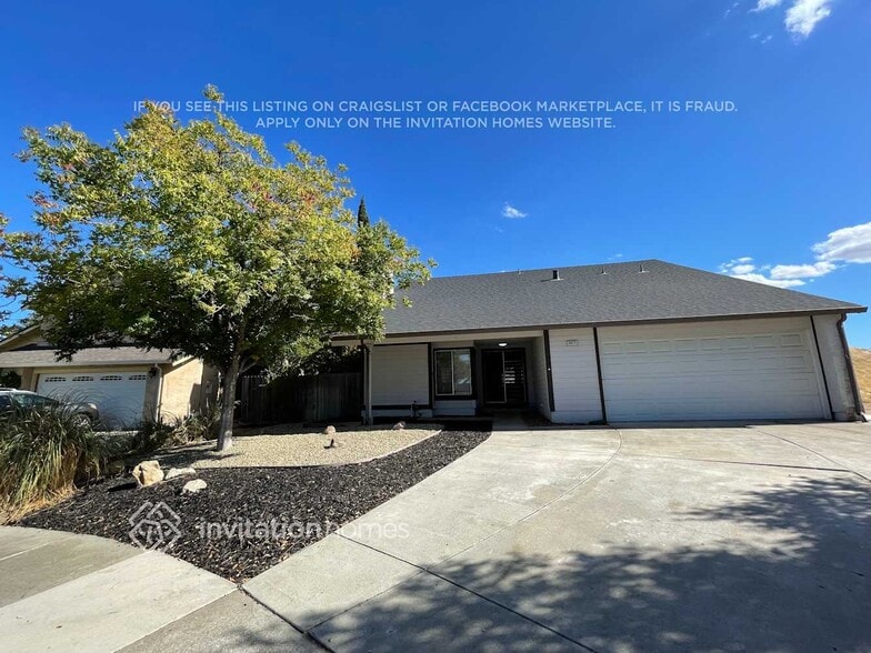 Primary Photo - 2917 Bluebonnet Ct