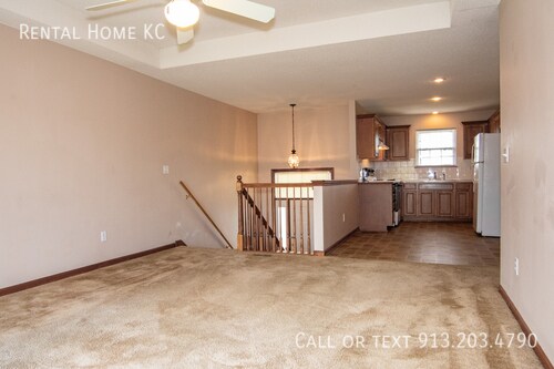 Building Photo - 23505 W 73rd Terrace