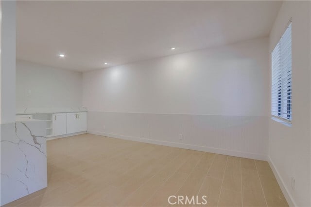 Building Photo - 25941 Montemar