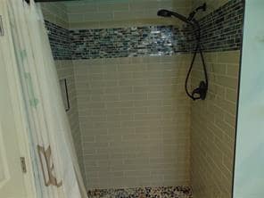 Building Photo - 4816 Amesbury Dr