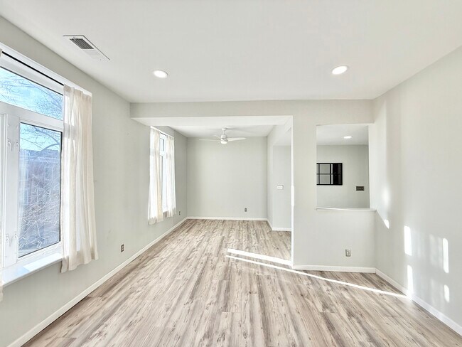 Building Photo - 4529 Arco Ave