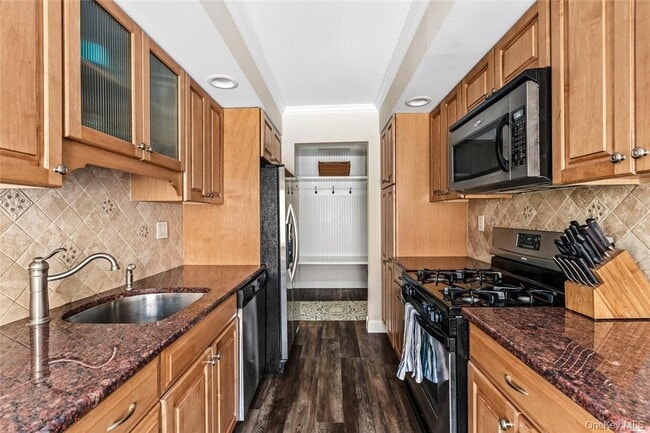 Building Photo - 39 Foxwood Cir