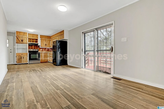 Building Photo - Beautifully Renovated Home in Adamsville -...