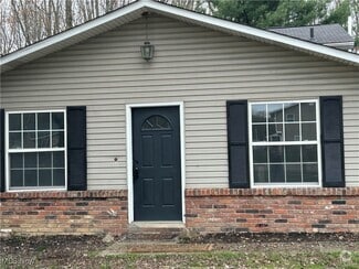 Building Photo - 6400 Lear Nagle Rd