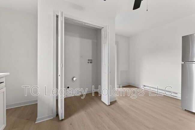 Building Photo - 1013 N 15th St