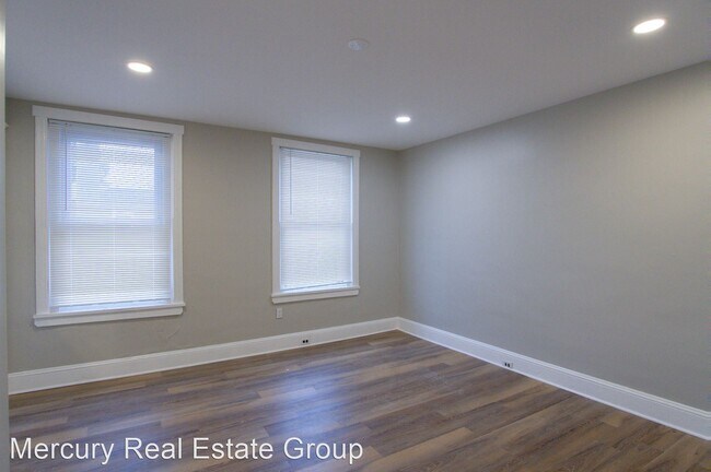 Building Photo - 3 br, 1 bath House - 1519 S 26th St