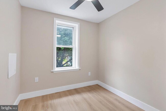 Building Photo - 4920 Knorr St