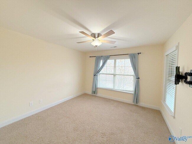 Building Photo - 235 Crab Orchard Dr