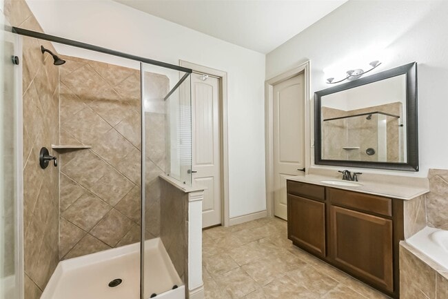 Building Photo - 9634 Lansing Meadows Dr