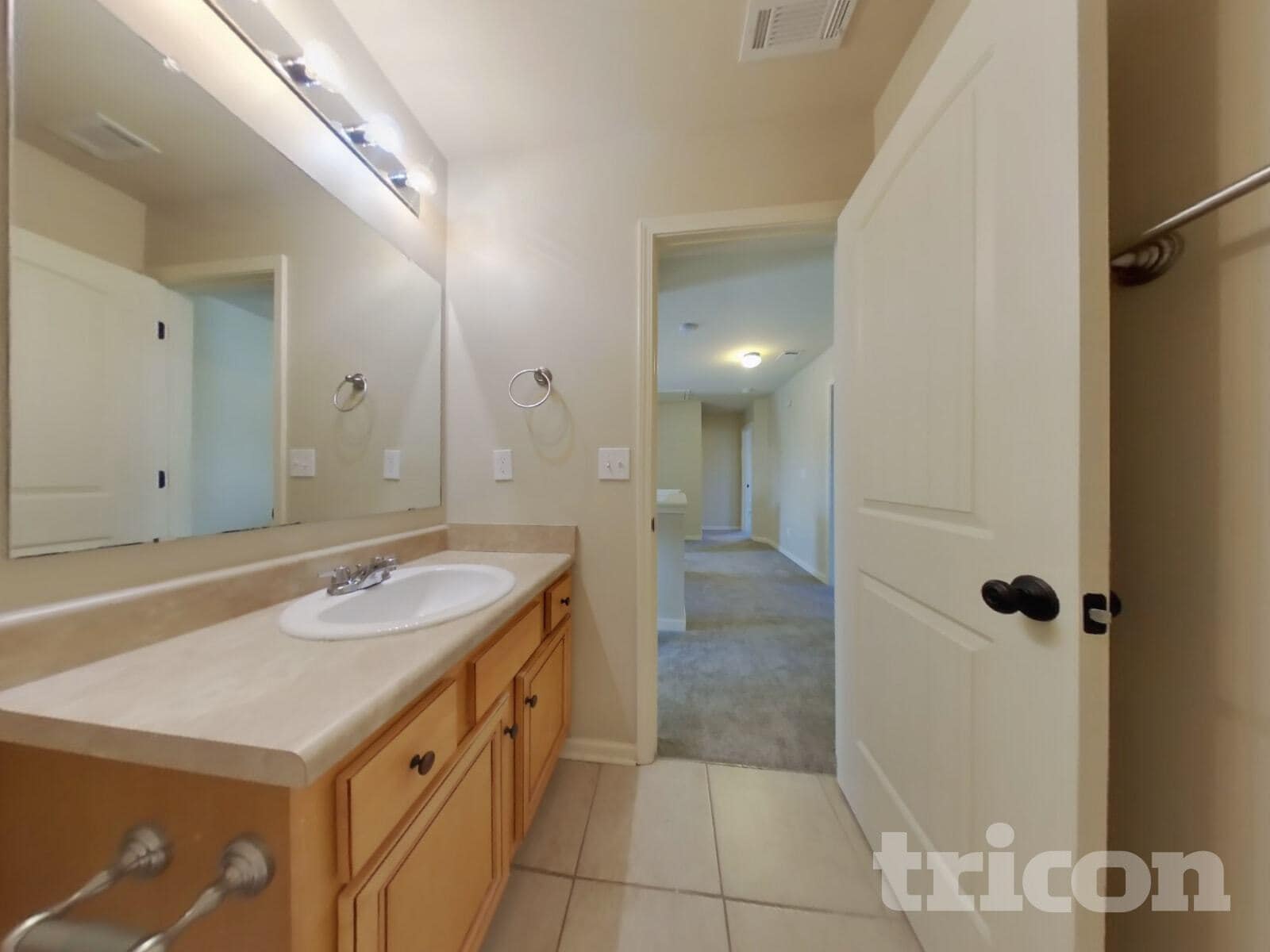 Building Photo - 266 Creek View Ln