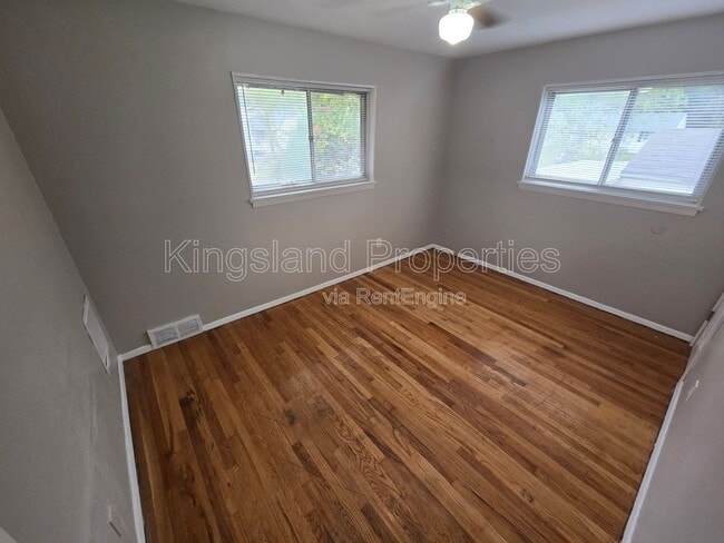 Building Photo - 7315 Albright Ave